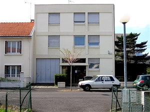 studio à la location -   63000  CLERMONT FERRAND, surface 15 m2 location studio - UBI481443005